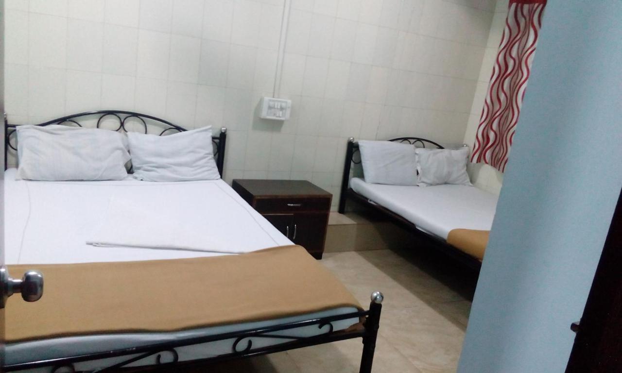 Hotel Central Inn Bombay Extérieur photo