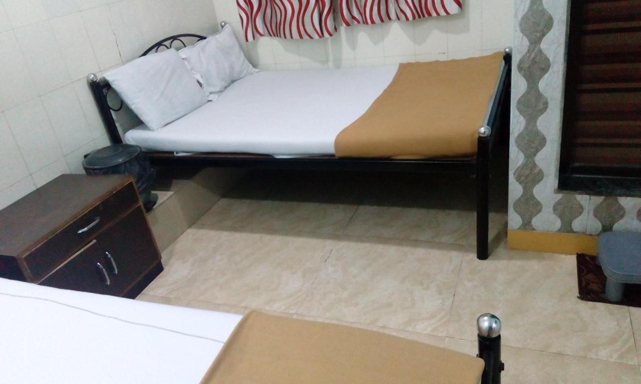 Hotel Central Inn Bombay Extérieur photo
